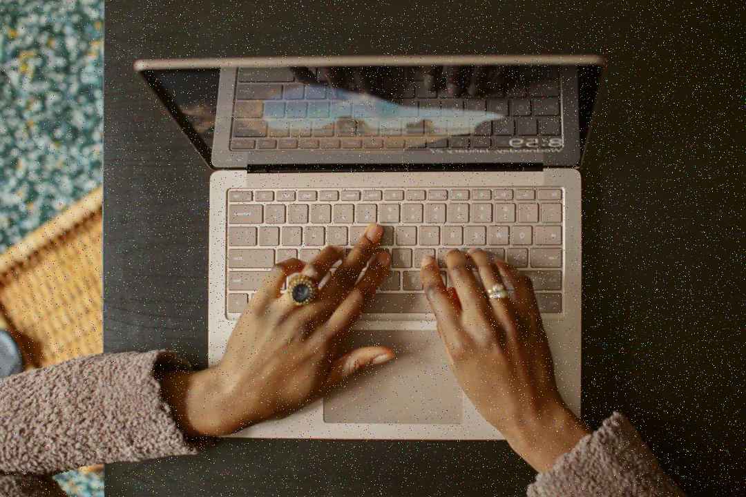 Küçük oturma odası yerleşimi